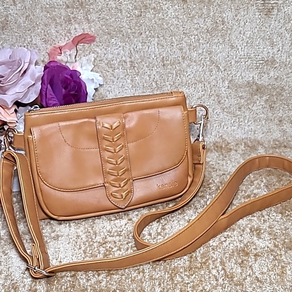 Kensie Crossbody Strap Shoulder Bag - Picture 1 of 9